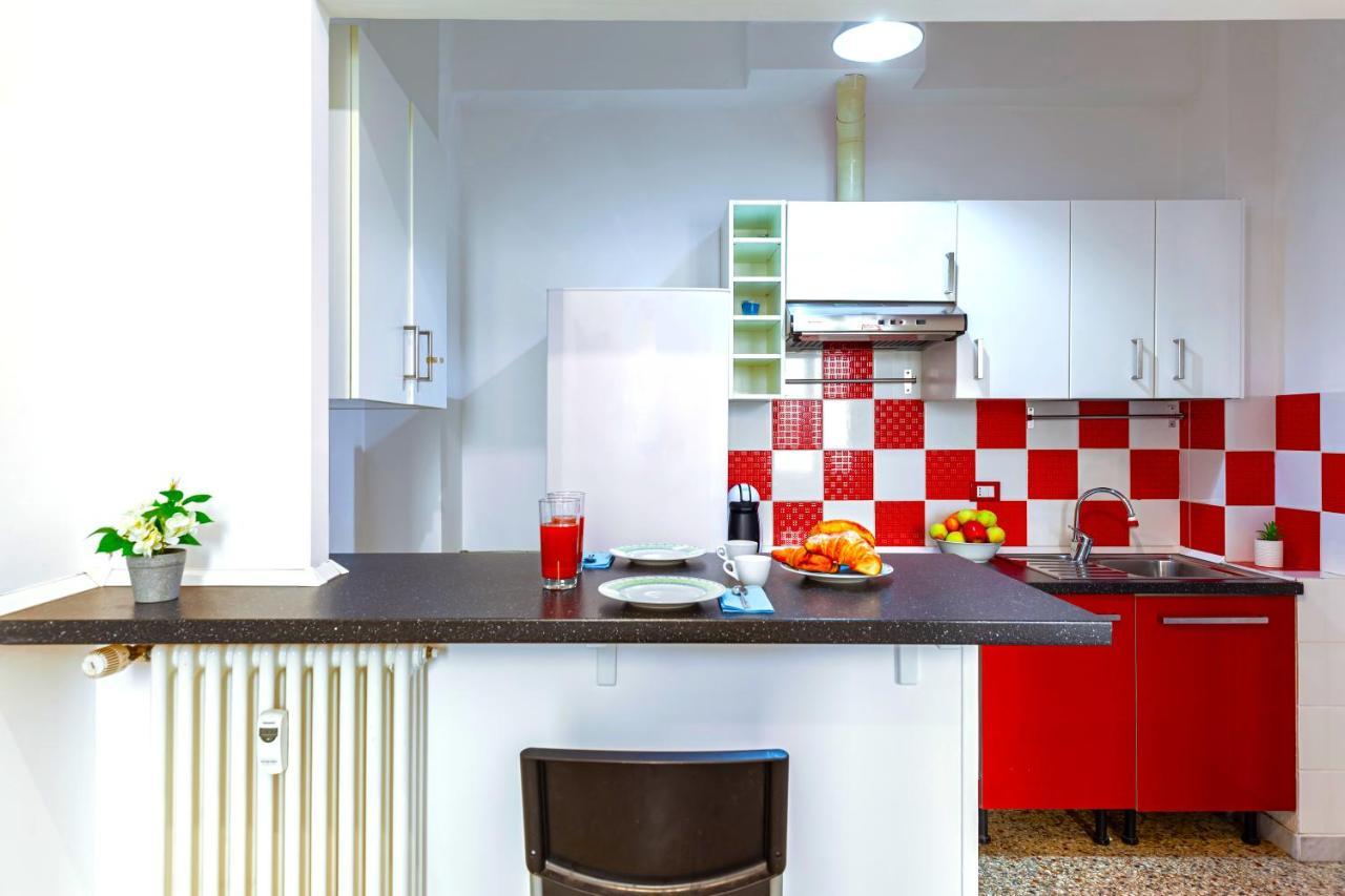 Hostly - Sant'Orsola Suite Apartment โรม ภายนอก รูปภาพ