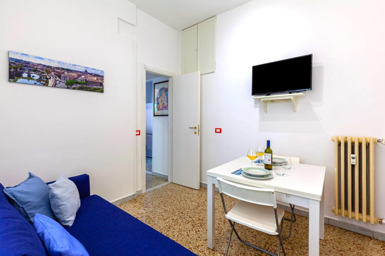 Hostly - Sant'Orsola Suite Apartment โรม ภายนอก รูปภาพ