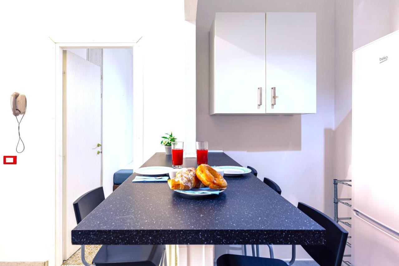 Hostly - Sant'Orsola Suite Apartment โรม ภายนอก รูปภาพ