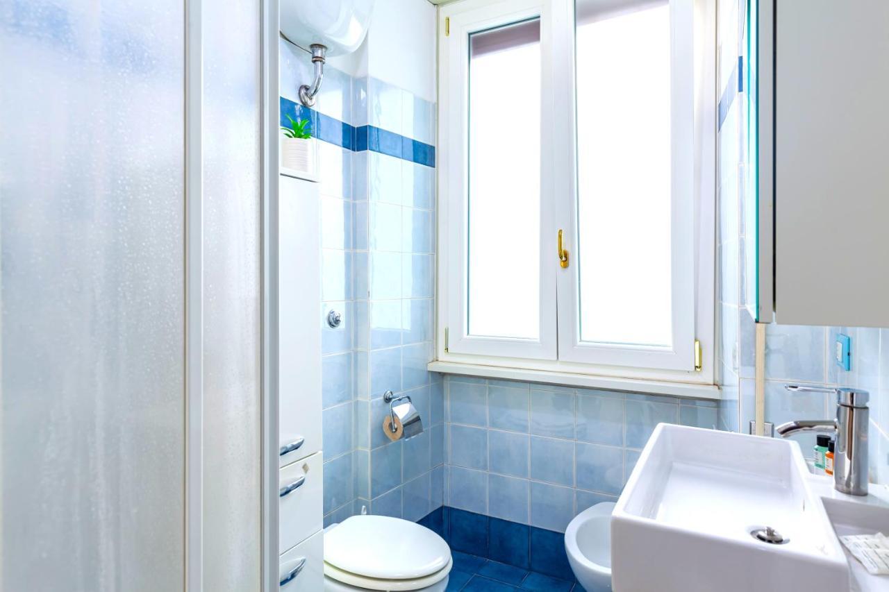 Hostly - Sant'Orsola Suite Apartment โรม ภายนอก รูปภาพ